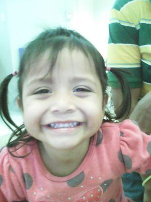 Soy una persona sincera amigable q decea conocer personas d buen corazon