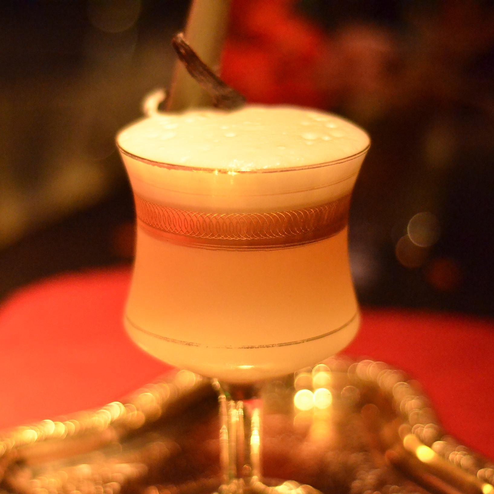 OasisLegacy's profile picture. Oasis es un coctel sutil y equilibrado que nos transporta a experimentar todas esas sensaciones, con cada sorbo.