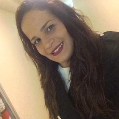 Pastora da IAFV.
Administradora de Empresas, Teóloga, Business  Gestão, Finanças FGV,Gestao Empresarial, ..... Filha, Esposa, Mãe