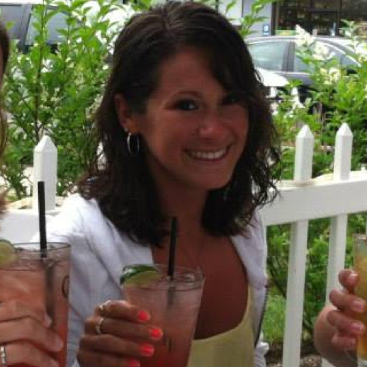 Amalialuciani's profile picture. 