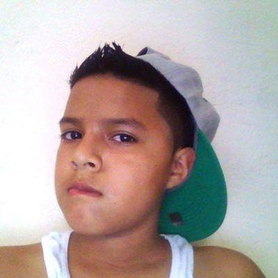 tiene una relaciòn con Gabriela Balon soy barcelonista de corazòn y me gusta la ensalada rusa