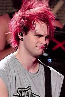 mushiemuke's profile picture. obssesed over (boy)bands that do weird things