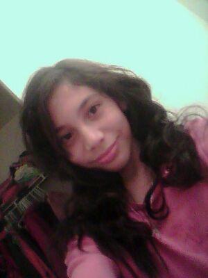 sherlin_ortega's profile picture. hi please follow me ♥