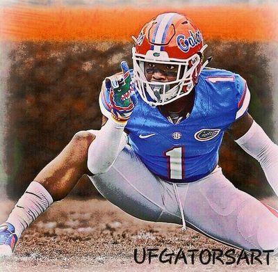Followed by @Lpurifoy15, @JBullard90, @_bhex2, @tyjordan58, @Chris_Will8 & more. Tweeting pics of Gator players.