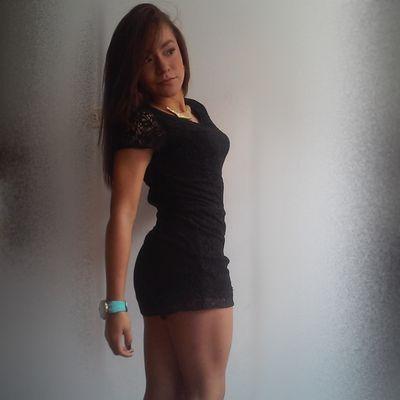 ♡Deportista ♡Diseñadora de Moda♡Escuela Arturo Tejada Cano♡facebook: Linsy Caro♡ instagram: @linsy_caro ♡