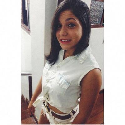Só peço que eu nao perca a fé no amor, pro novo sol de paz se abrir e no que a escuridão tentar te dominar, sempre uma luz irá surgir.