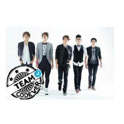 coder+forever=Codever está cuenta es para dar follow Black a todas las #coders nuestra cuenta principal @ClubCd9 Staff. Sofi, Daniela, Alexa, itzel, kelly  blan