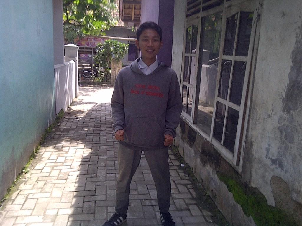 saidhidayat51's profile picture. EE ⚡