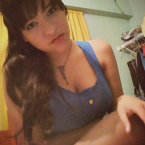 19- Nada me vale más que los míos.