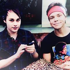 FREE FOLLOW FROM @rugratcalum