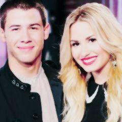 Life for Nemi, Camren and Jelena