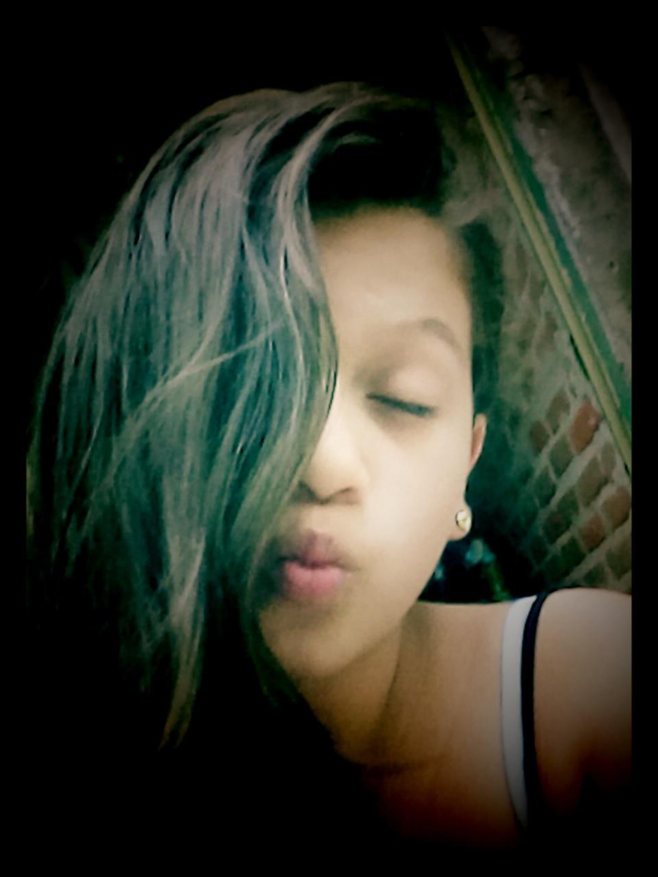 Diana2002Hoyos's profile picture. juan estenan y mariajose