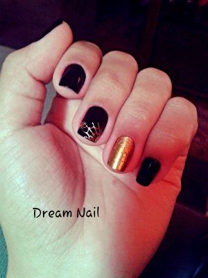 Ser manicure é dar vida as unhas...