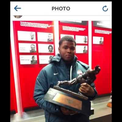 Football isn't everything,it's the only thing. #RIPUncleTiny #Gemini #TeamKobe #TeamWeezy #OSU17 864✈️614