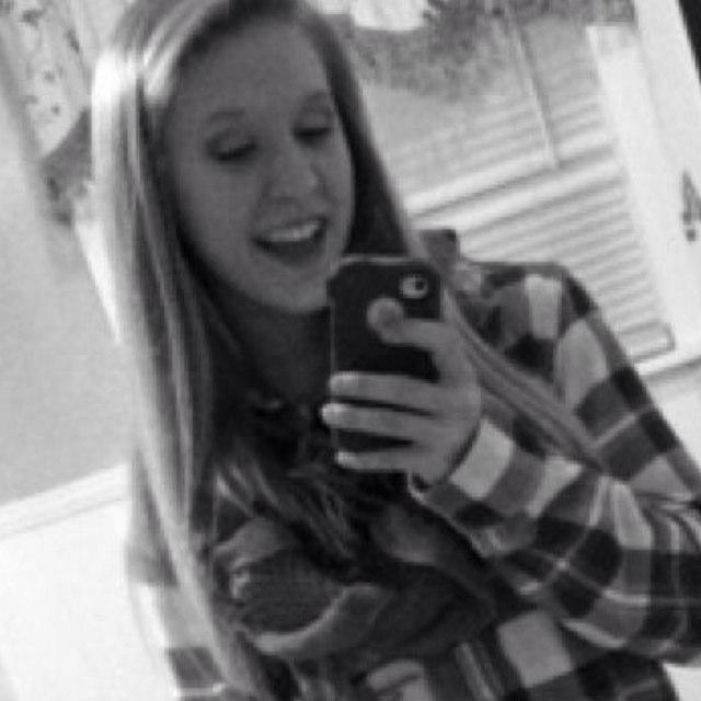 256 

{Insta} Jessica_Lynn_Wilson2