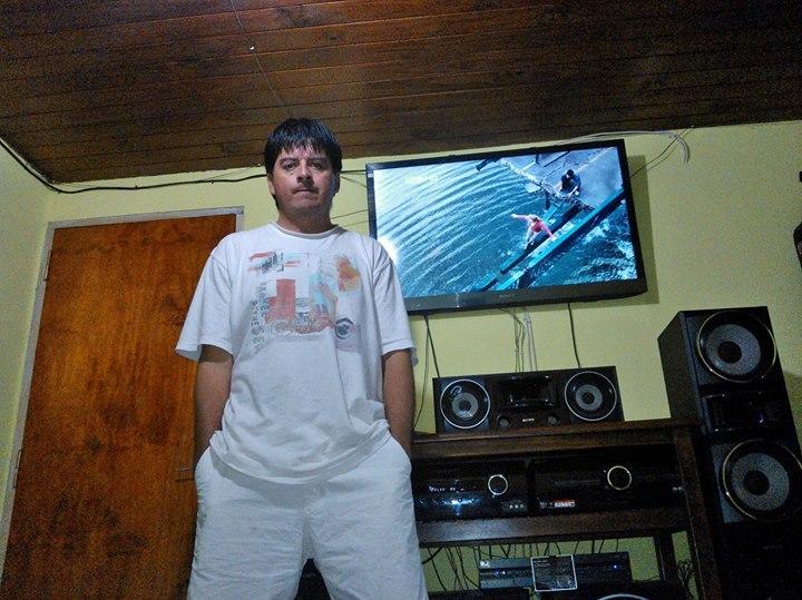 Vivo en Capitàn Cáceres,pueblito Tucumano;fanatico de River y de San Martín de Tucumán