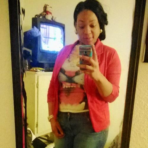 AT THiS AGE iM ONLY iNTERESTEd iN CONSiSTENCY..STABILITY RESPECT & LOYALTY ..MOTHER BEFORE ANY THiNG..⬅iM AMAZiNG..