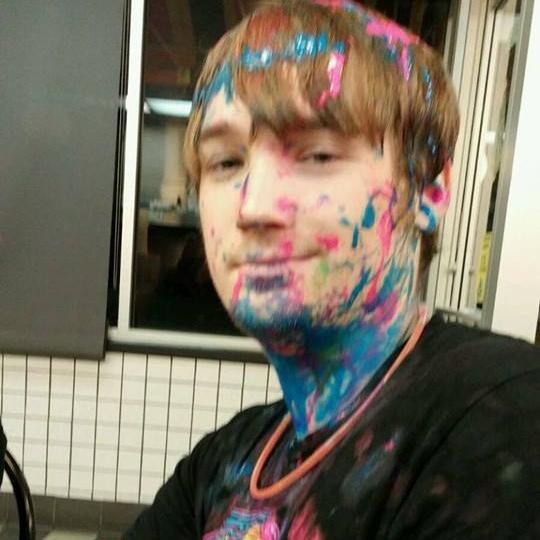 age 19 / Gamer