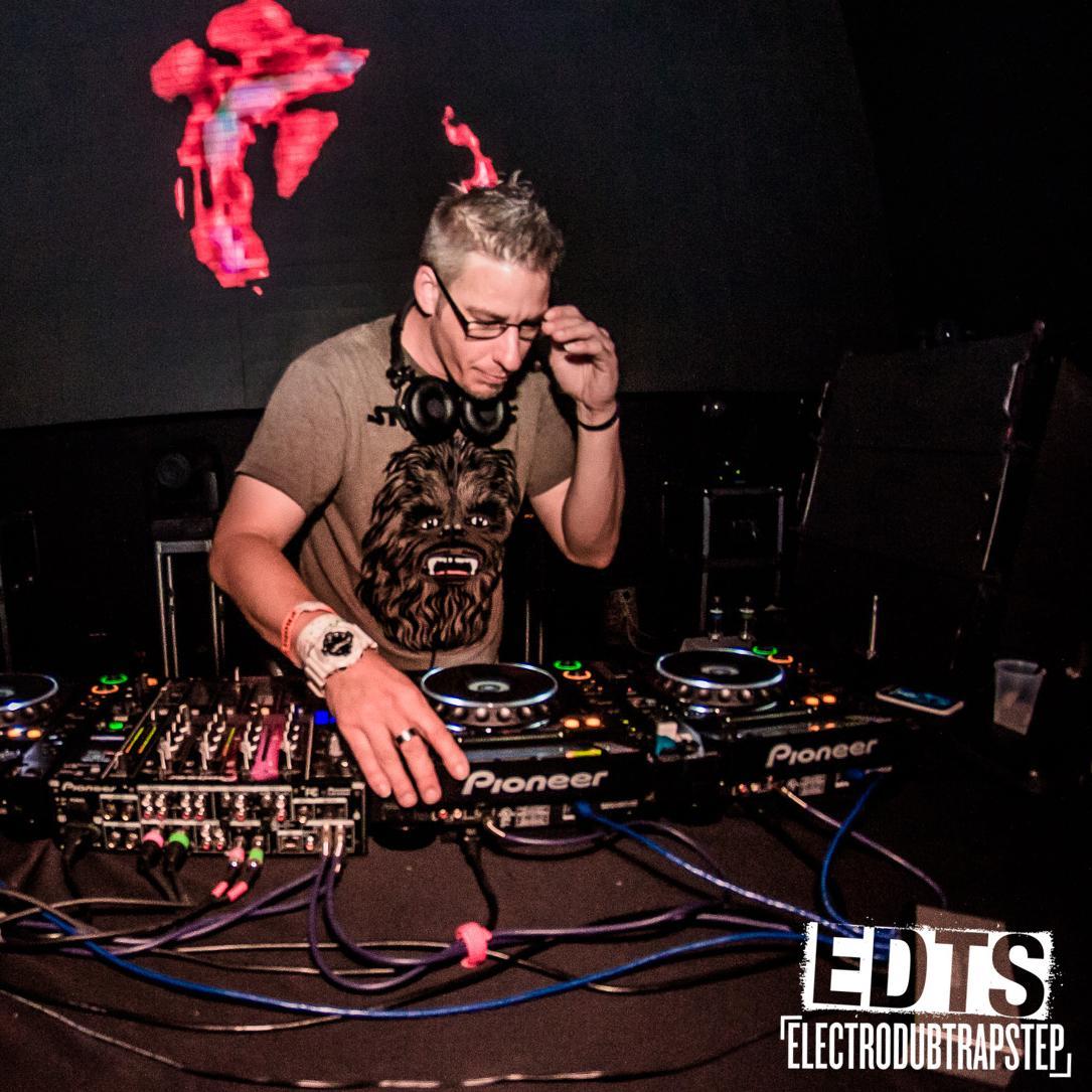 Where do I start...  Hmmmm.. I am a DJ/Producer from Houston,Tx. I've been a House  Music fanatic since I was 16. Follow Me. and I'll follow you!