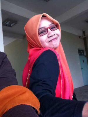 najlailyana's profile picture. follow my ig @najlailyana and @najla_drawing for some artworks