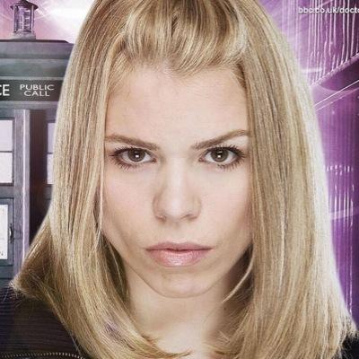 [DOCTOR WHO] #RP. #Single I love traveling around to diffrent worlds with the Doctor. Never know where we will end up next!