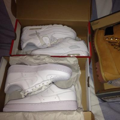 OfficialEHolt's profile picture. Trust no man;fear no bitch