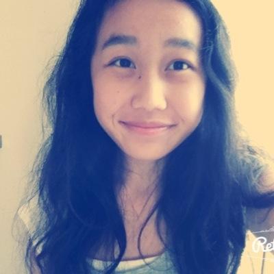 HELLO :DD thank you for your time for #following me, im a #directioner im 14 years young and follow me on Instagram @emeryher thank you & I LOVE YOU 3