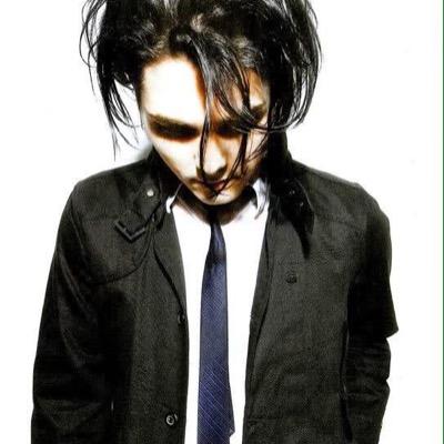 pianistgerard's profile picture. Single and depressed.