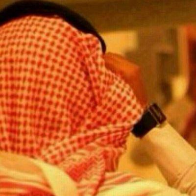 ‏‏آهتميت  بگگ ولا اعرفَ ..
         في قلبگگ .. من آكون،