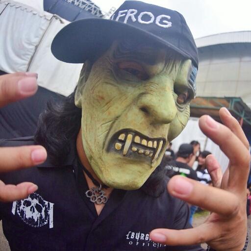 @burgerkill666 Guitar Player | Founder of @agungguitarco and @hellfrogmerch |  Dumber Trader at Interactive Brokers :D http://t.co/5rJ68NJjJu