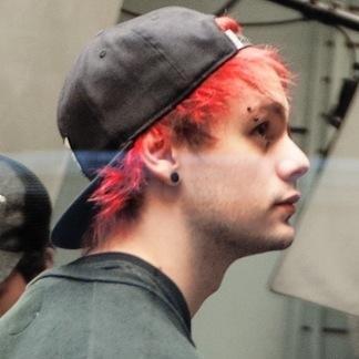 follow @5sosupdateww_ for 5sos updates