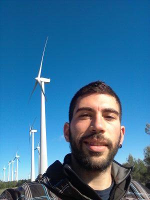 Martinez90J's profile picture. Ing. Mecánico y técnico superior en energías renovables. Ahora deambulando por Berlín entre alemanes y currywursts.