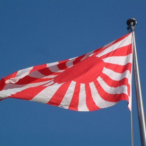 禁煙しました。もう１4年。タバコはニコチン中毒と洗脳です。 ニコチンは３日で抜けるけど 洗脳は自分が意識して離脱しないと解けません。 日本人は日本人たるべし。それで最近弱いものいじめをするバカが死ぬほど嫌いでね。特に集団での弱いものいじめをする卑怯者には反吐が出る  ウザがらみしてくるニチホ党信者は問答無用でブロック