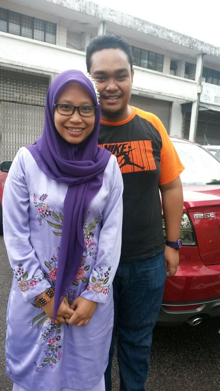 leeyaesa's profile picture. Merah biru adalah semangatku !!