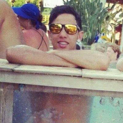 Adoram critica fala que é boy, mais ninguém sabe da caminhada!
http://t.co/wUESMYrf