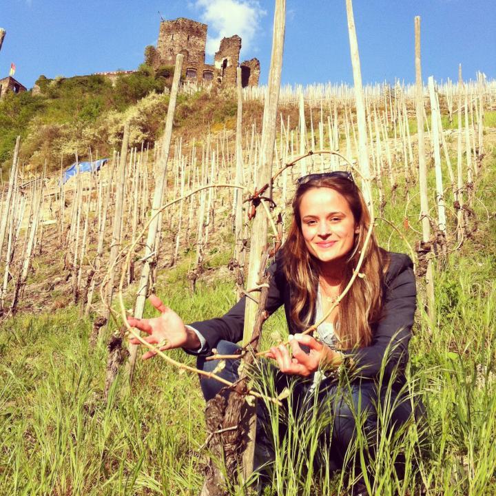 #winelover - Enóloga and Scientist I am an aficionado of the finest wines. Brazilian and Italian.
Twittando vinho pelo mundo afora :)