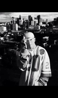 14c0b4aaa5eb4fb's profile picture. 