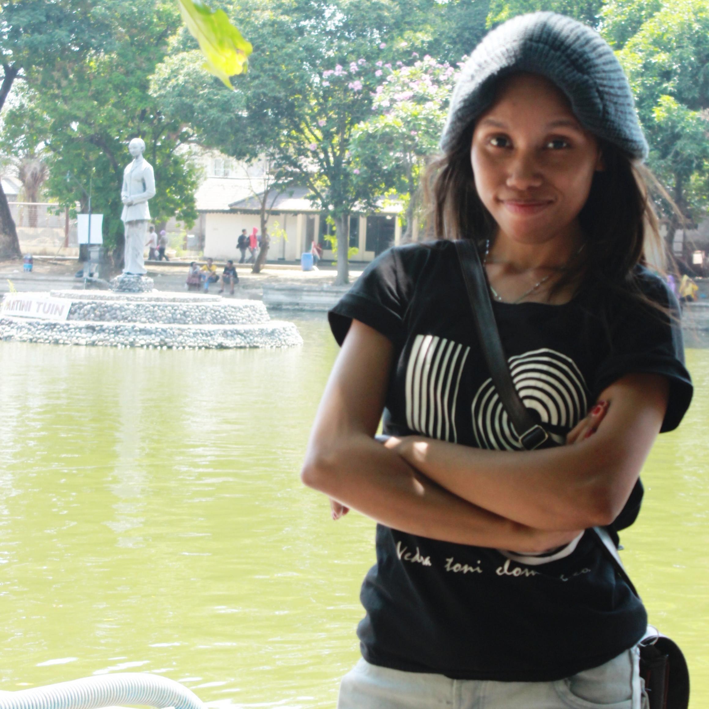 ThaLovys's profile picture. ♥ ~Gadis Ende ~ ♥ || ♫ ♥ ♫