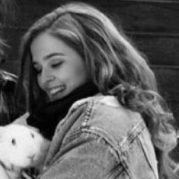 15 / Mars daughter / Sky's little sister. / Not related to Percy Jackson / Roman slayer