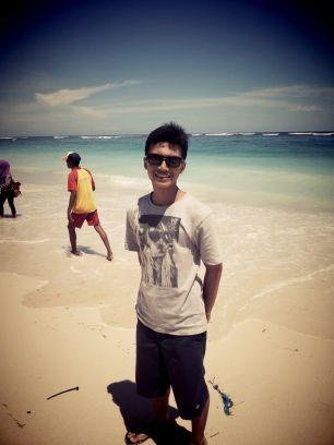 yusdinata's profile picture. Overtaking