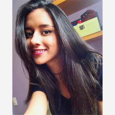 Ela sempre tivera mais estilo do que juízo.
