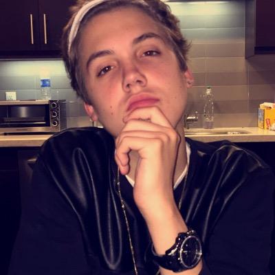 You make me smile.. I LOVE YOU Matt