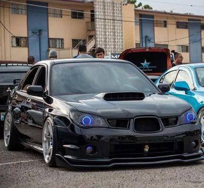 daily posts of imports, muscle, and exotic etc. I do not own any rights to these pictures.