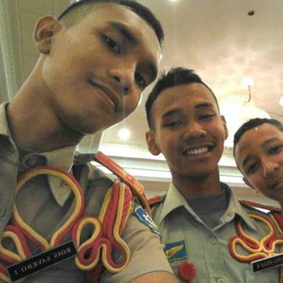 Bebaskan diri dari semua beban.