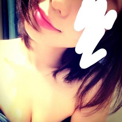 裏垢です♡ よろしくです♪
25歳OLだよ✨