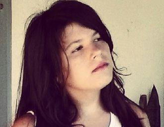 hay mai name is julia . 12 yers