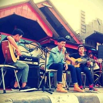 the music we play into a rhythm and compact that we preferred. Cp ; 085740823421 || pin ; 7D8E3741