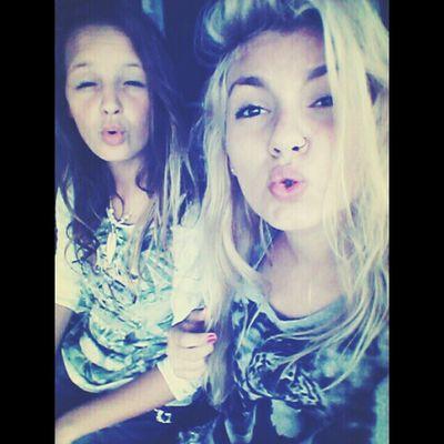 Garota Feliz  ♥♡♥