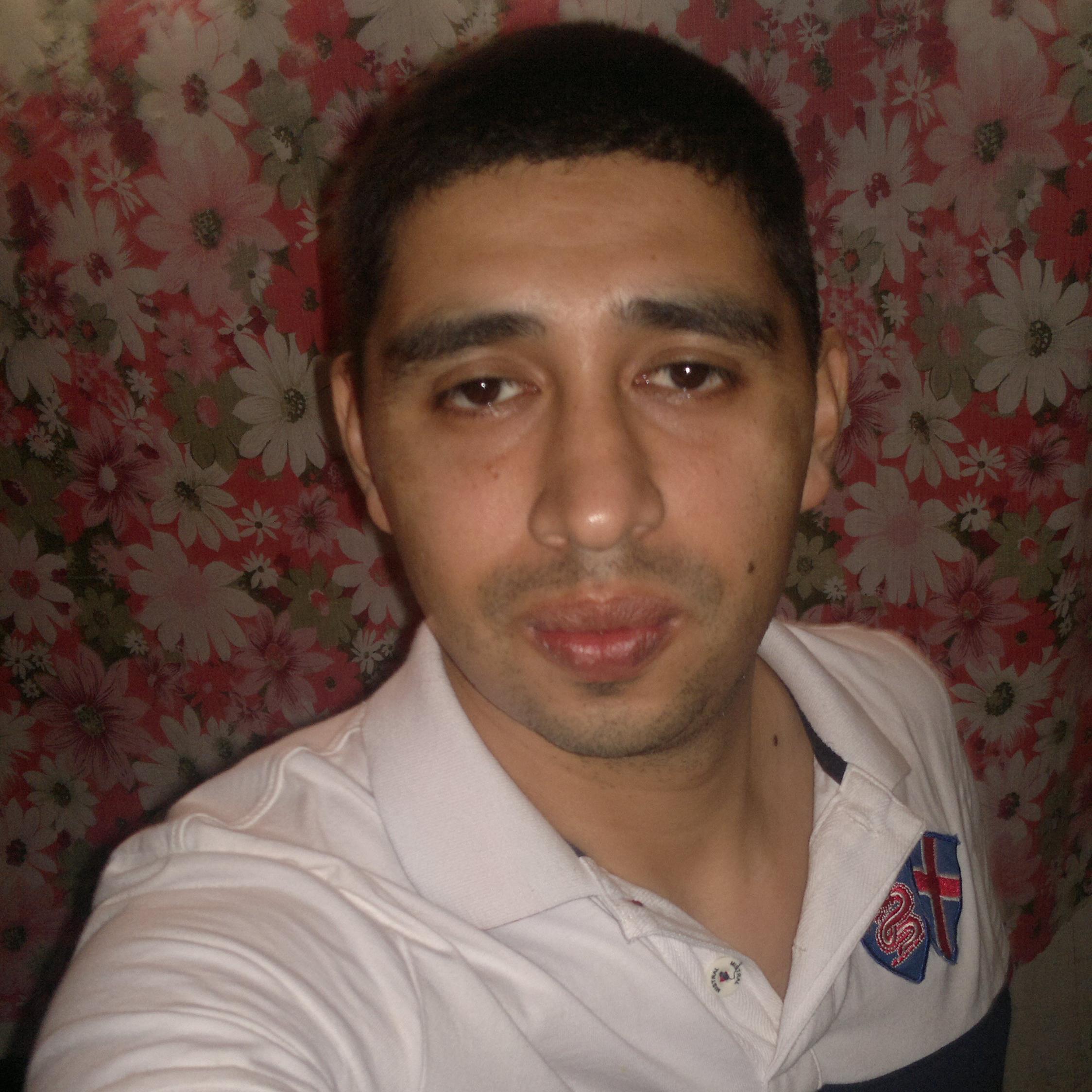 ramiro2611's profile picture. LO QUE VALE ES EL PRESENTE VIVE HOY DEJA ATRÁS EL PASADO Y PIENSA POSITIVO TU FUTURO