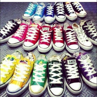 Te ofrecemos converse y tenis de todas las tallas, diseños y colores. Entrega inmediata en Bogotá, envios a todo el pais. Bogotá, Colombia. Wa: 3003915567